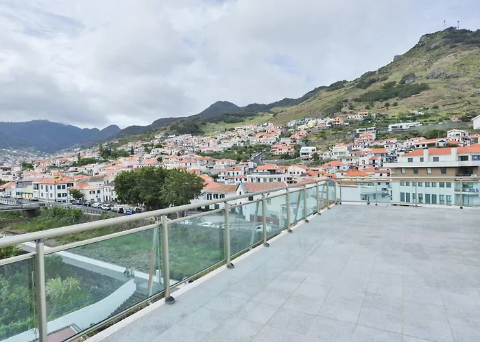 The Panoramic View * Machico (Madeira)
